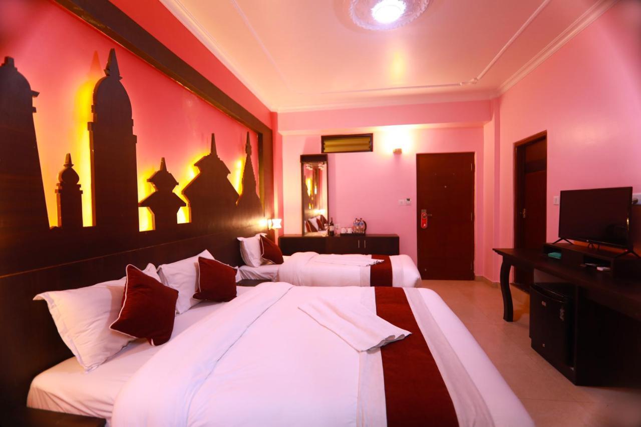 Hotel Task International Pokhara Exterior photo